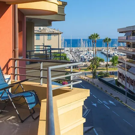 Appartement Cocon Vu Sur Le Port De Menton
